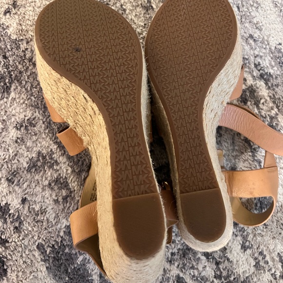 Michael Kors Kady wedge - Picture 2 of 8